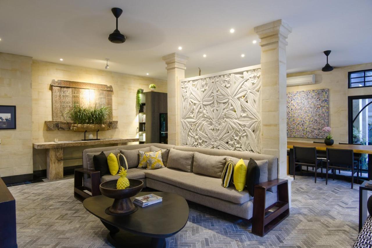 Amanputri Villa Seminyak Zewnętrze zdjęcie