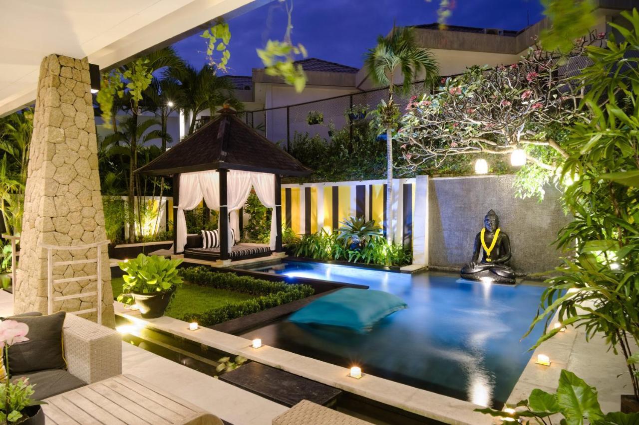Amanputri Villa Seminyak Zewnętrze zdjęcie