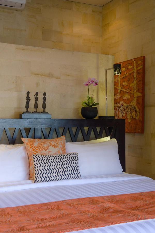Amanputri Villa Seminyak Zewnętrze zdjęcie