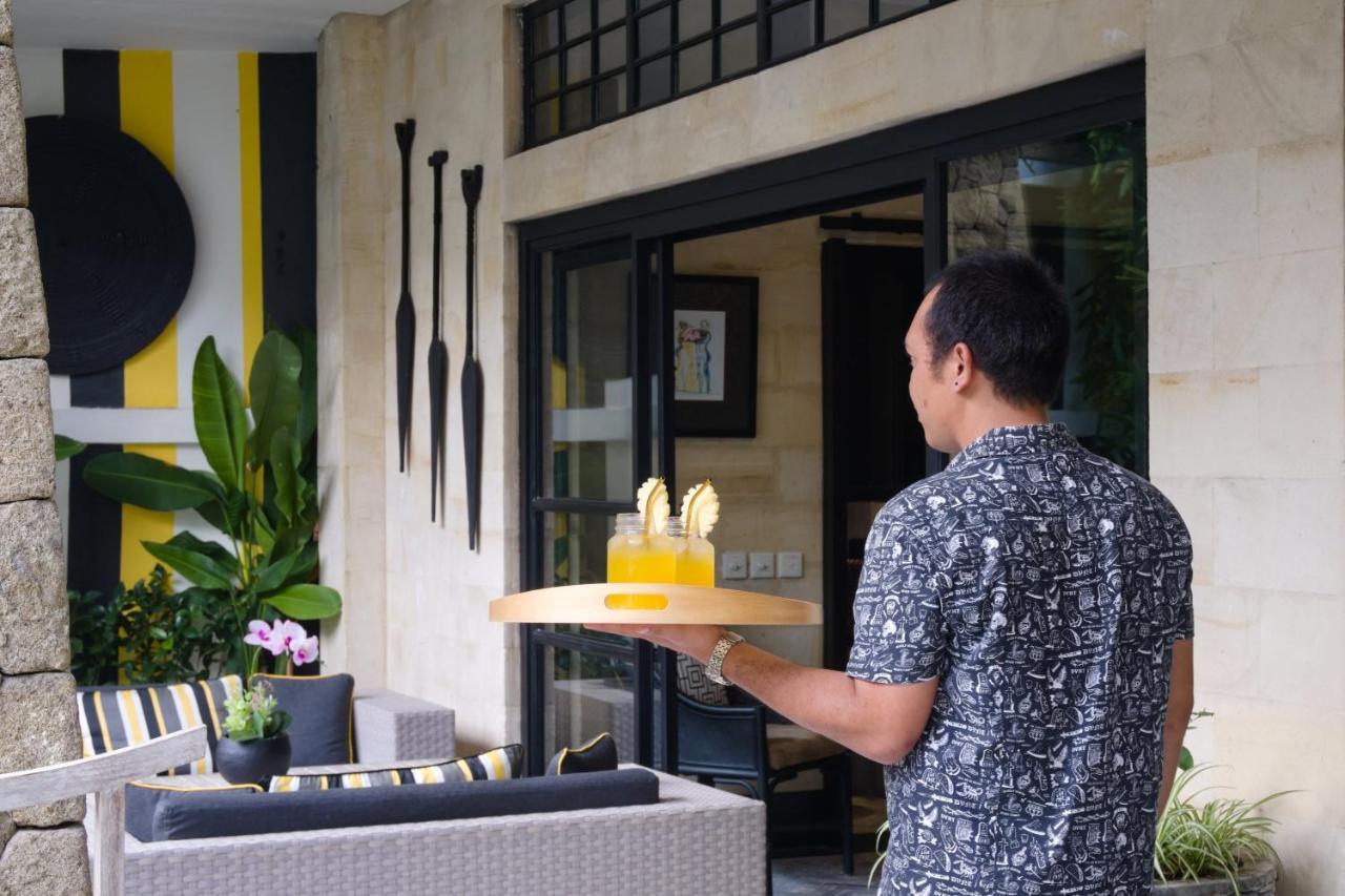 Amanputri Villa Seminyak Zewnętrze zdjęcie